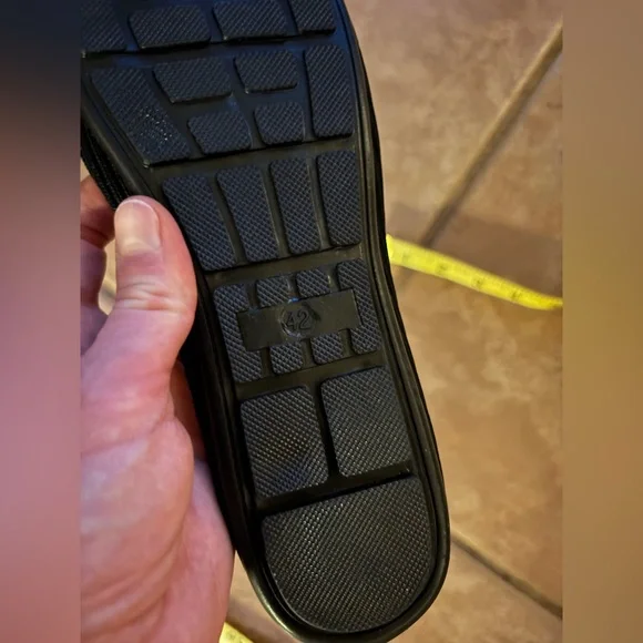 NWT Women’s Comfy Black Ballet Flats! - Picture 8 of 12